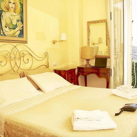 Hotel Pascia Cappuccini Taormina Exterior foto